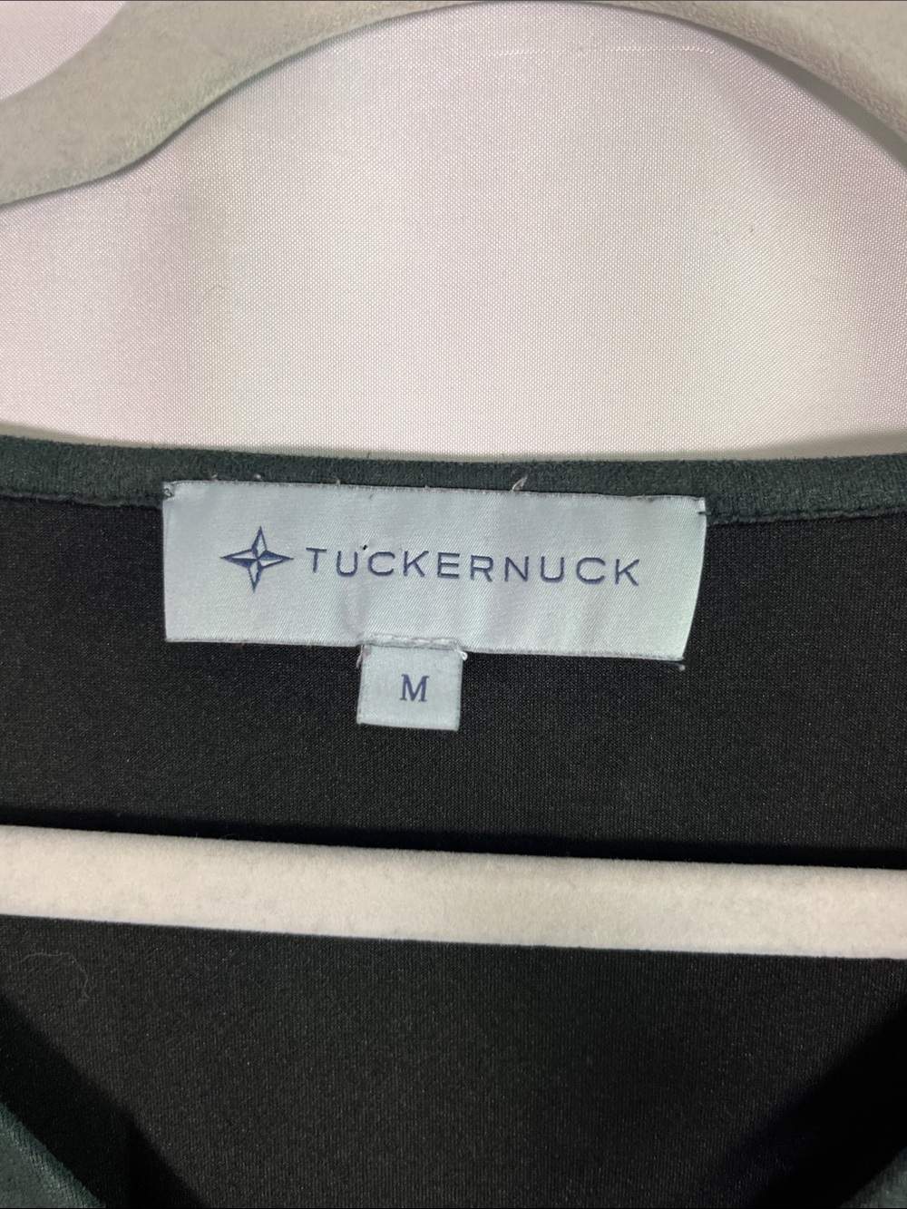 Tuckernuck Easton faux suede flowy blouse malachite green size medium - Picture 4 of 8